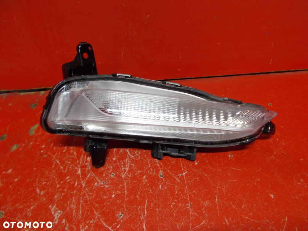 KIA OPTIMA IV 92304-D4500 KIERUNKOWSKAZ - 2