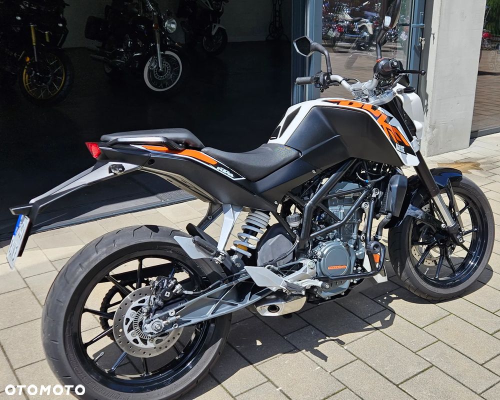 KTM Duke 125 - 15