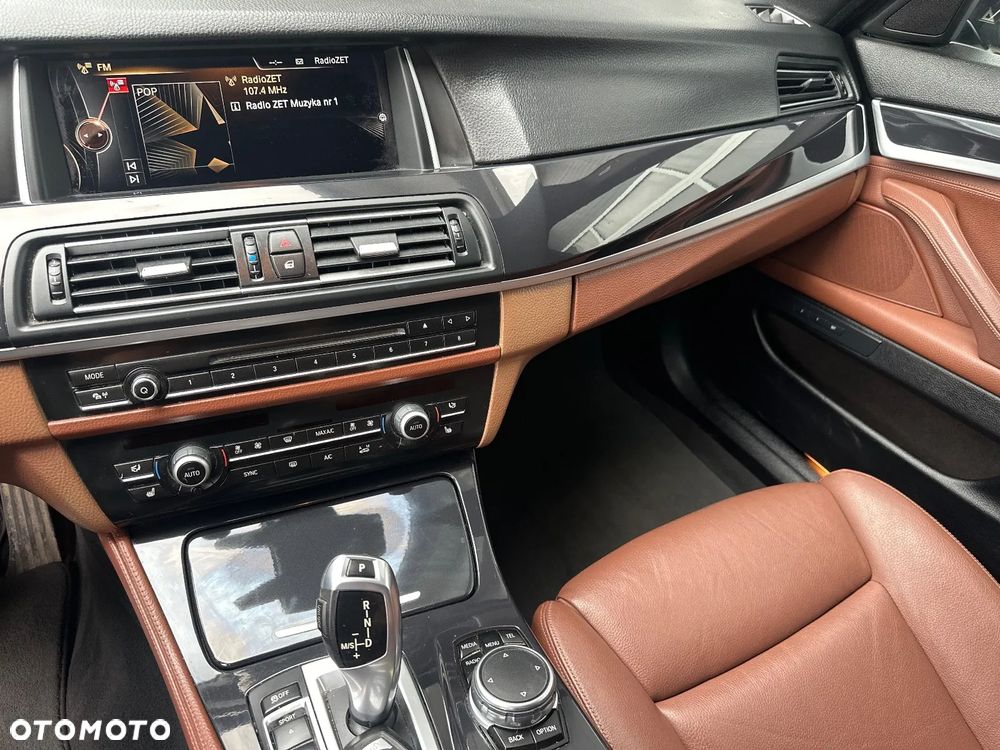 BMW Seria 5 520d - 18