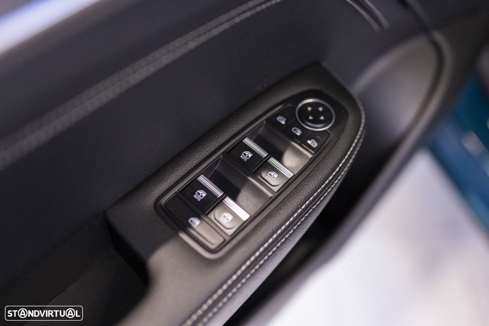 Renault Arkana 1.6 E-Tech Intens - 15