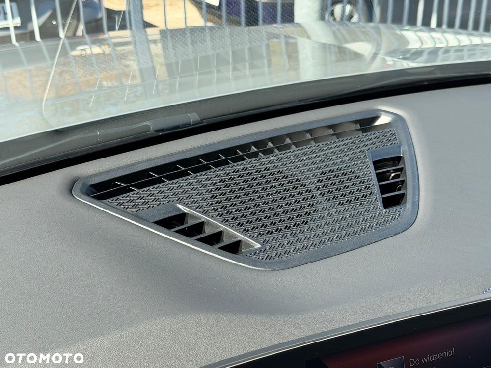 BMW X1 xDrive23i mHEV M Sport - 31