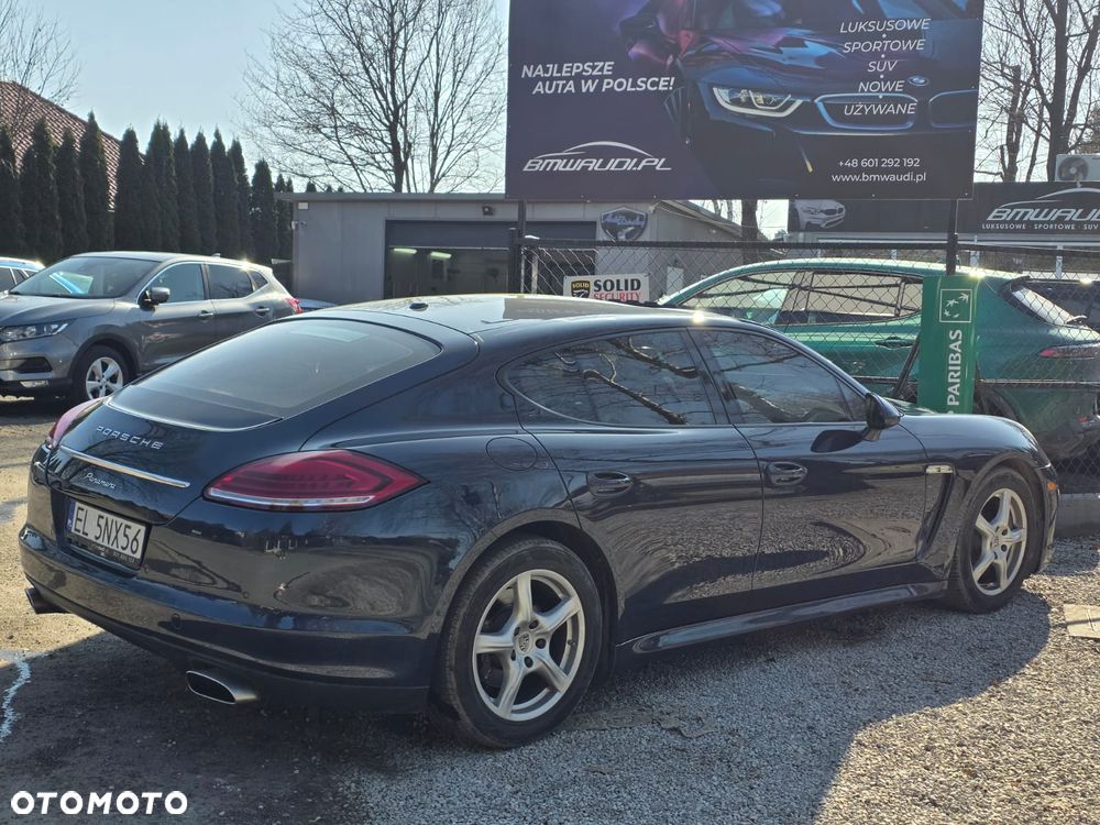 Porsche Panamera 4 PDK Platinum Edition - 9