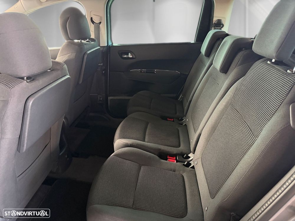 Peugeot 5008 1.6 BlueHDi Style - 11