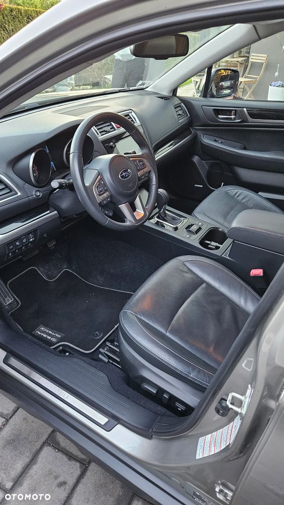 Subaru Outback 2.5i Exclusive - 26