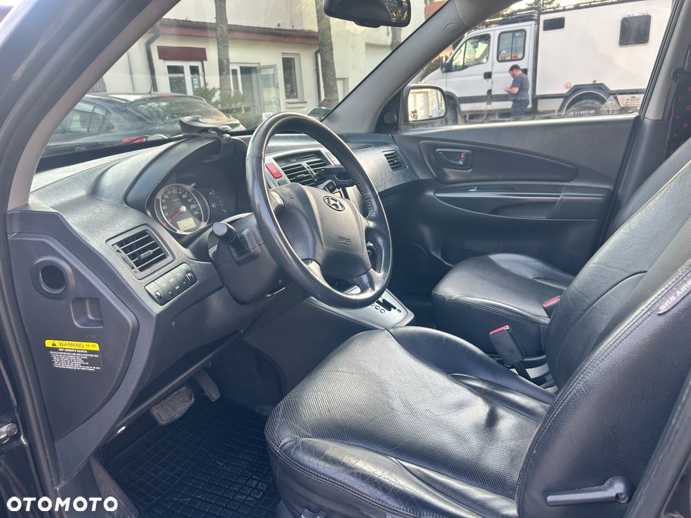 Hyundai Tucson 2.7 V6 4WD GLS - 4