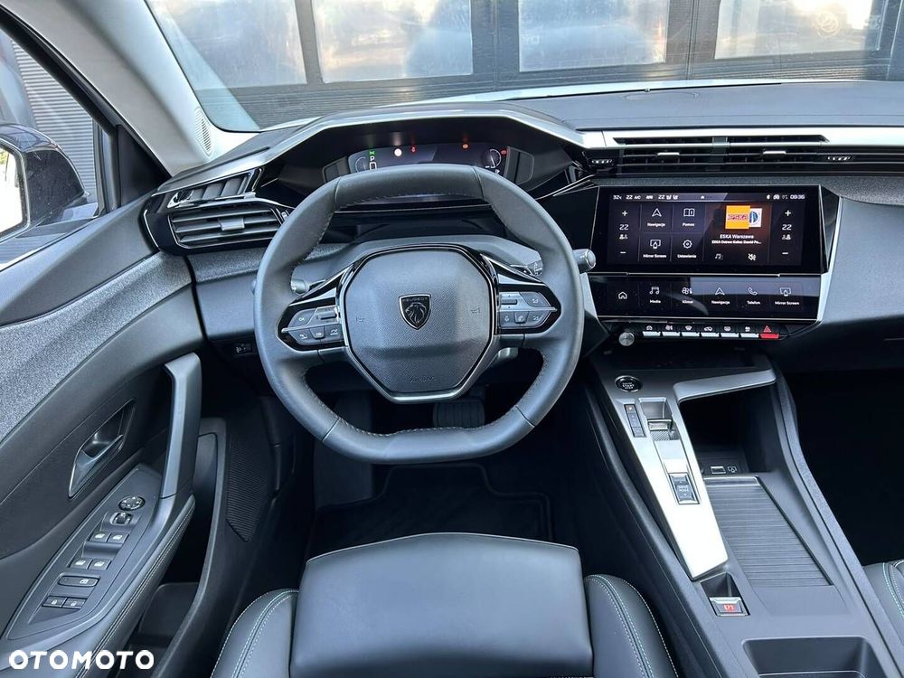 Peugeot 308 1.5 BlueHDi Allure S&S EAT8 - 17
