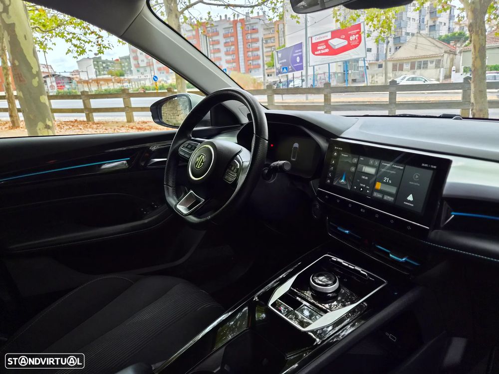 MG MG5 5 Maximal Comfort - 17