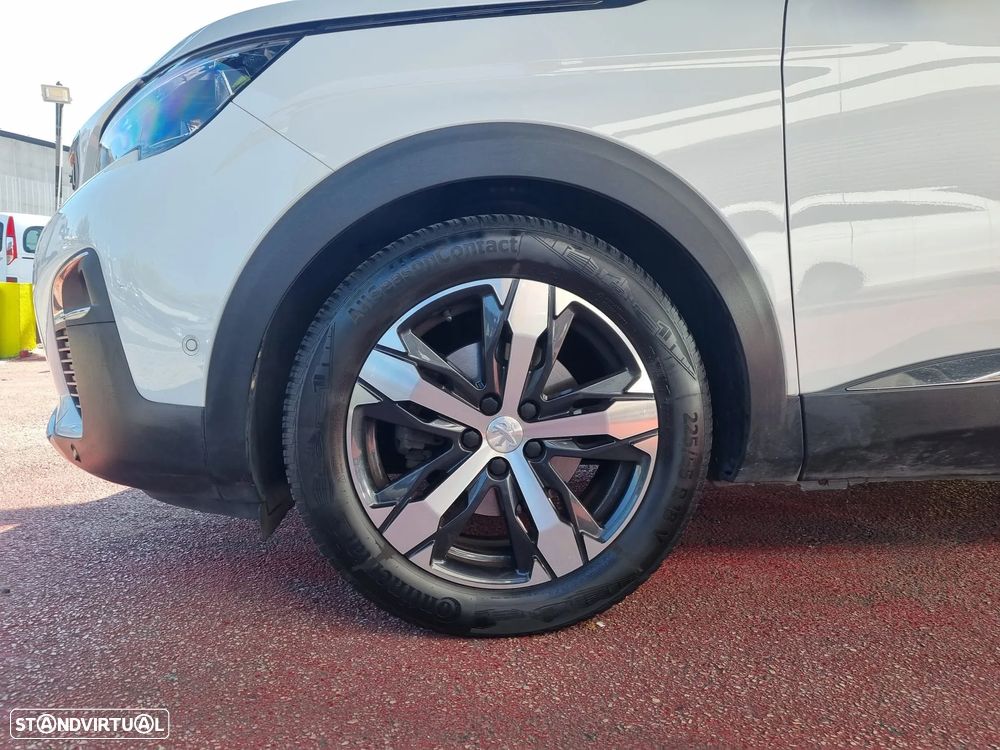 Peugeot 3008 1.2 PureTech Allure Pack EAT8 - 30