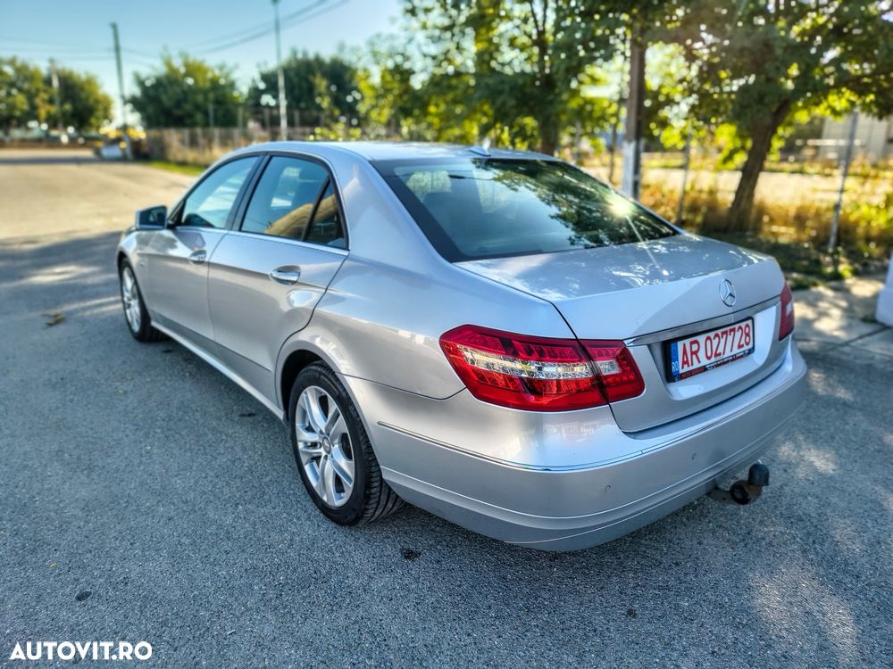 Mercedes-Benz E 200 CDI - 2