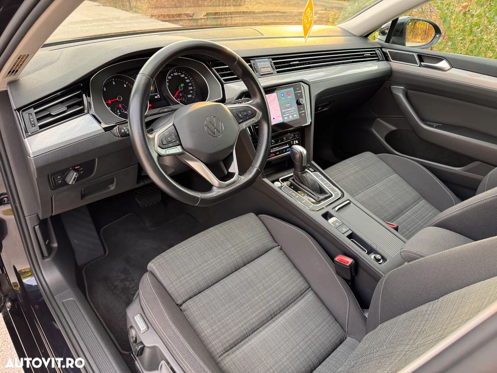 Volkswagen Passat - 14