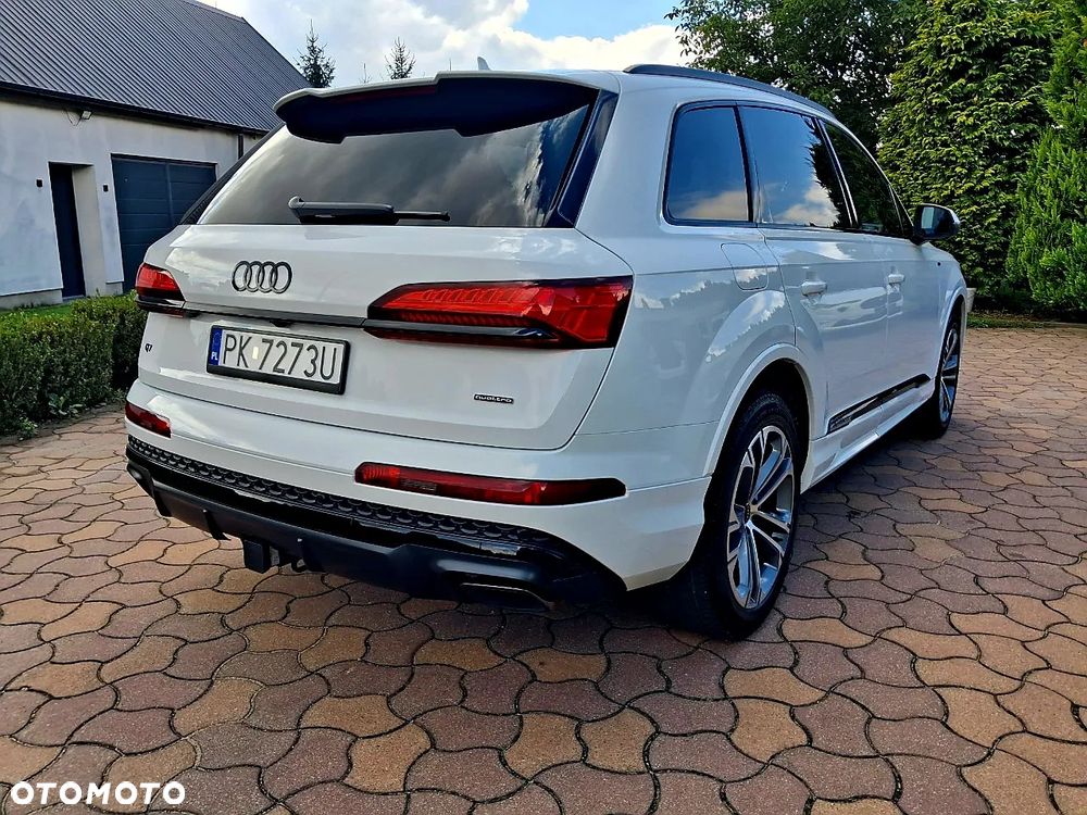 Audi Q7 55 TFSI mHEV Quattro S Line Tiptr - 11