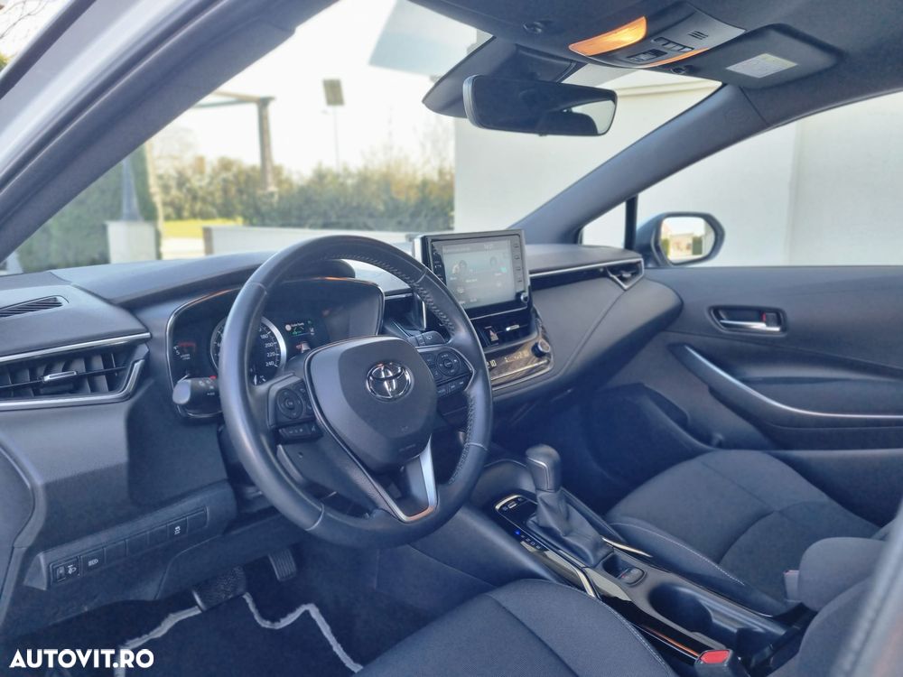 Toyota Corolla 1.8 HSD Dynamic - 11