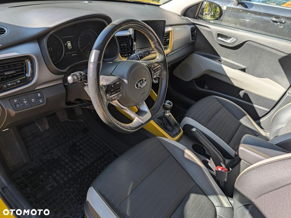 Kia Stonic 1.2 L Business Line - 3