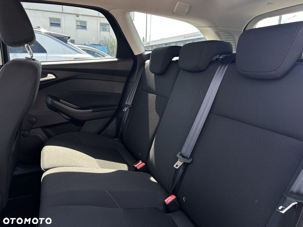 Ford Focus 1.6 Gold X - 17