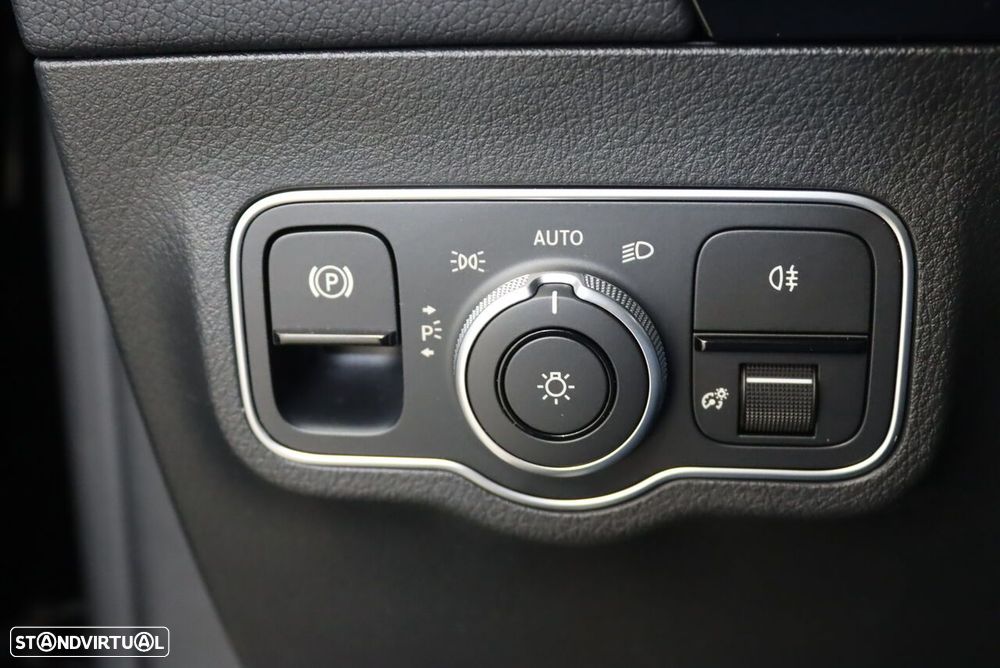 Mercedes-Benz B 180 d Progressive Aut. - 27
