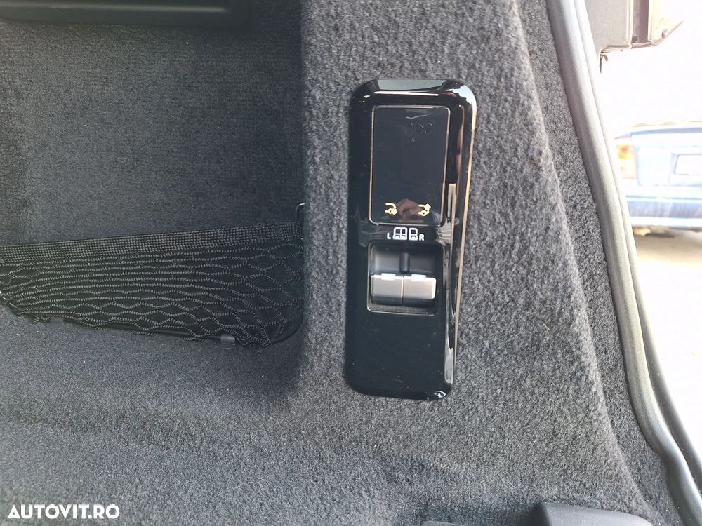 Land Rover Range Rover Sport 2.0 L PHEV HSE - 33