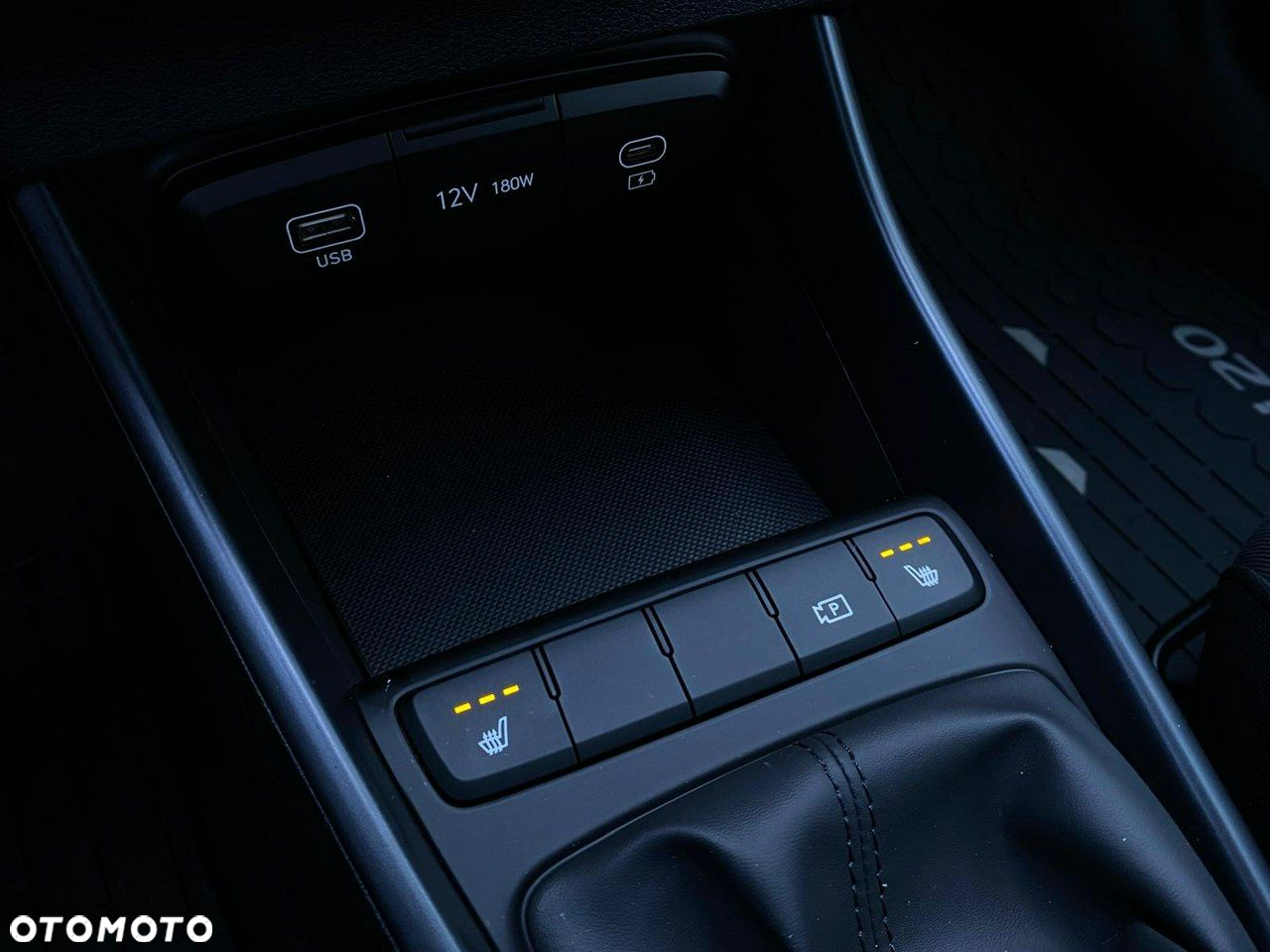 Hyundai i20 - 22