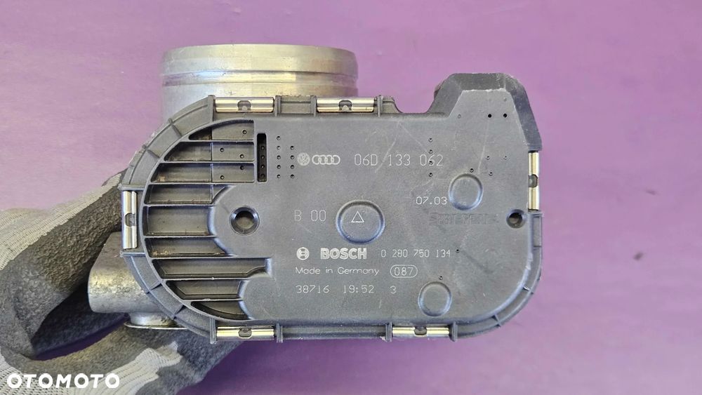 Przepustnica Powietrza 06D133062 0280750134 Sterownik 2.0 FSI Audi A4 B6 B7 VW - 13