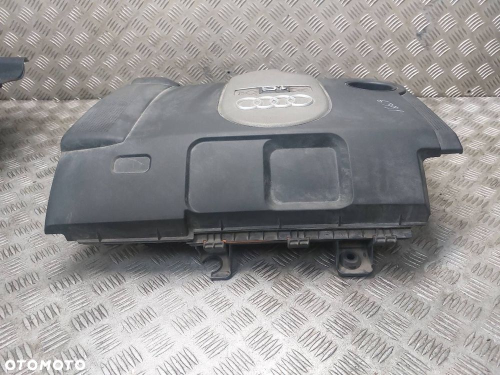 OBUDOWA FILTRA POWIETRZA AUDI A3 8P 1.6 FSI 03C129607P 068905379A - 3