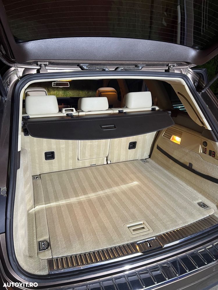 Volkswagen Touareg - 8