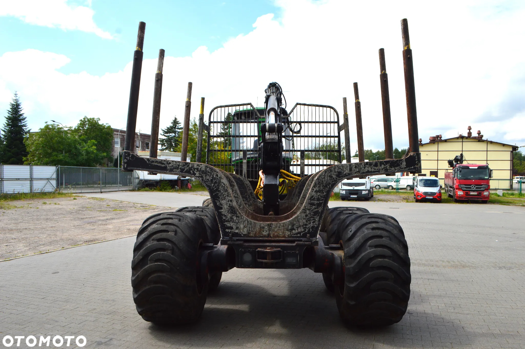 John Deere 1210E - 5