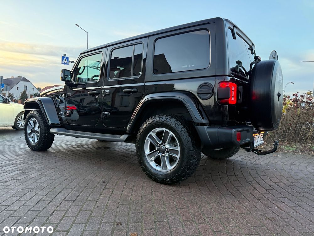 Jeep Wrangler Unlimited GME 2.0 Turbo Sahara - 33