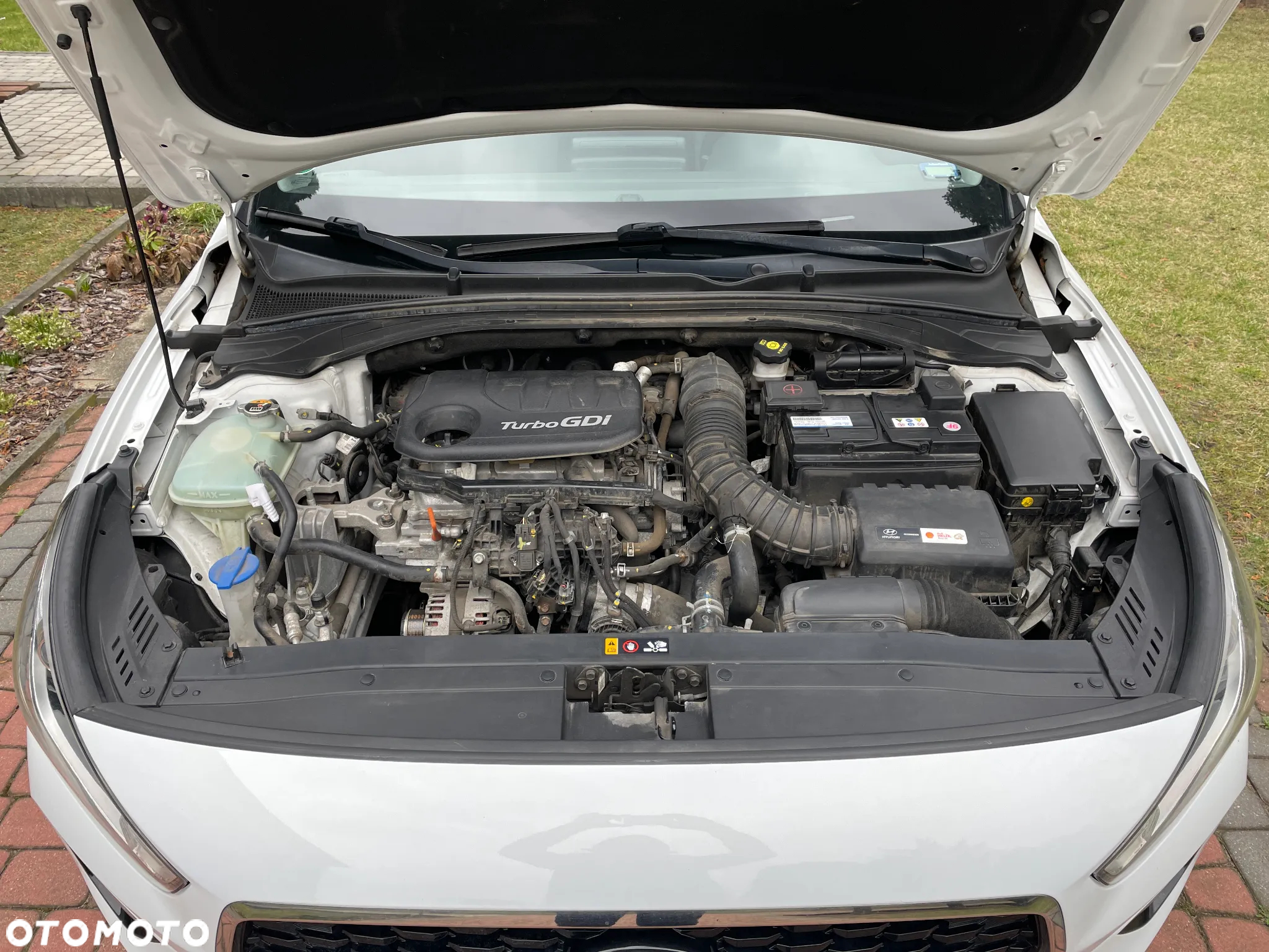 Hyundai i30 Kombi 1.0 T-GDI Family - 16