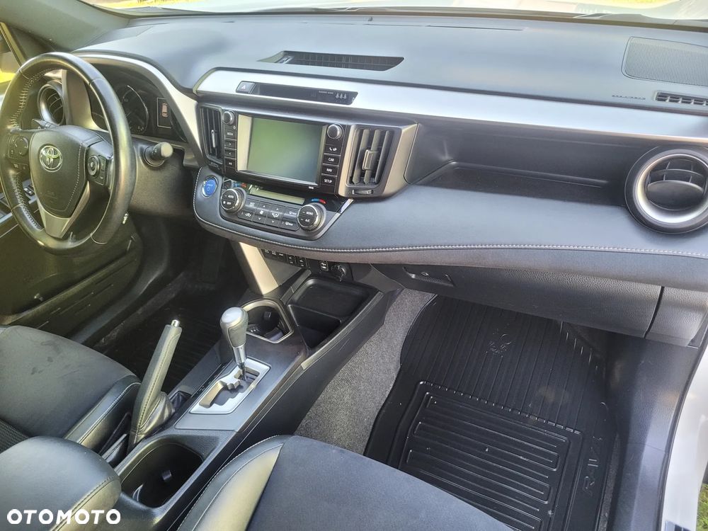 Toyota RAV4 Hybrid Prestige 4x4 - 27