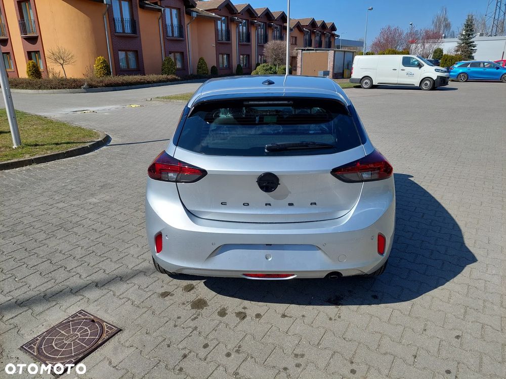 Opel Corsa 1.2 Edition S&S - 4