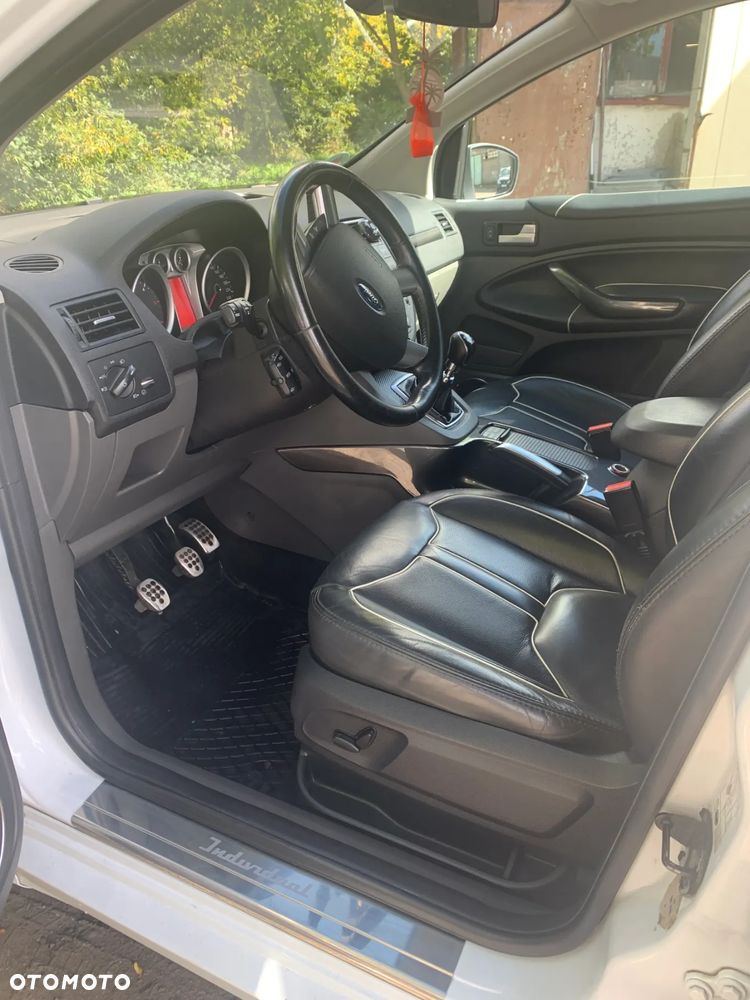 Ford Kuga 2.0 TDCi 4x4 Individual - 7