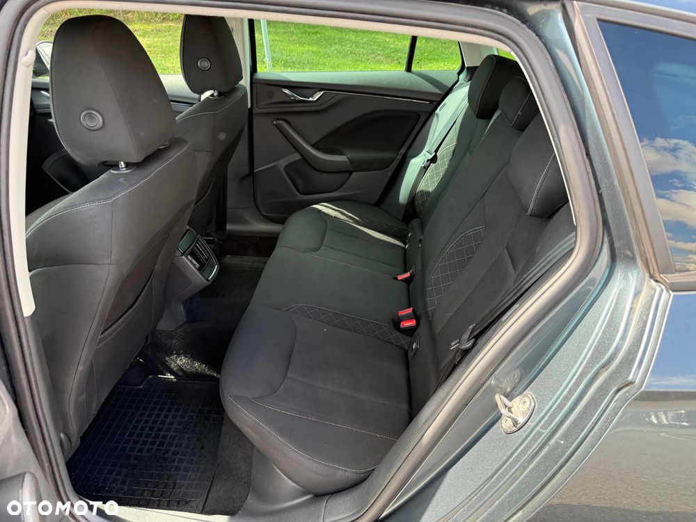 Skoda Scala 1.0 TSI Ambition - 10