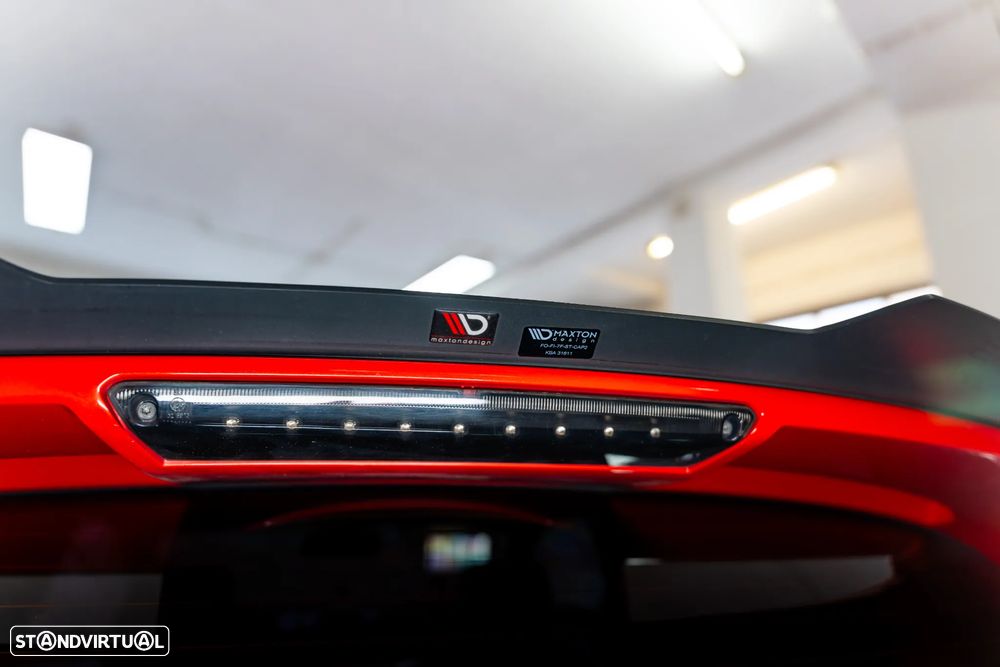 Ford Fiesta 1.6 T ST - 22