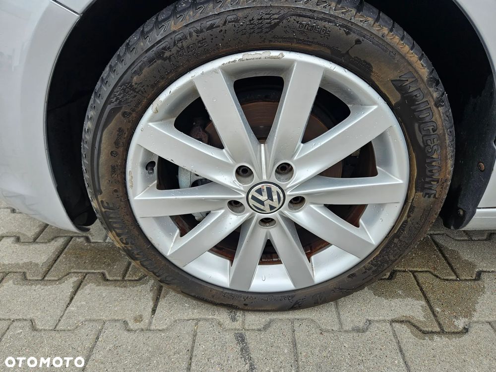 Volkswagen Golf Plus 2.0 TDI DPF Highline - 26