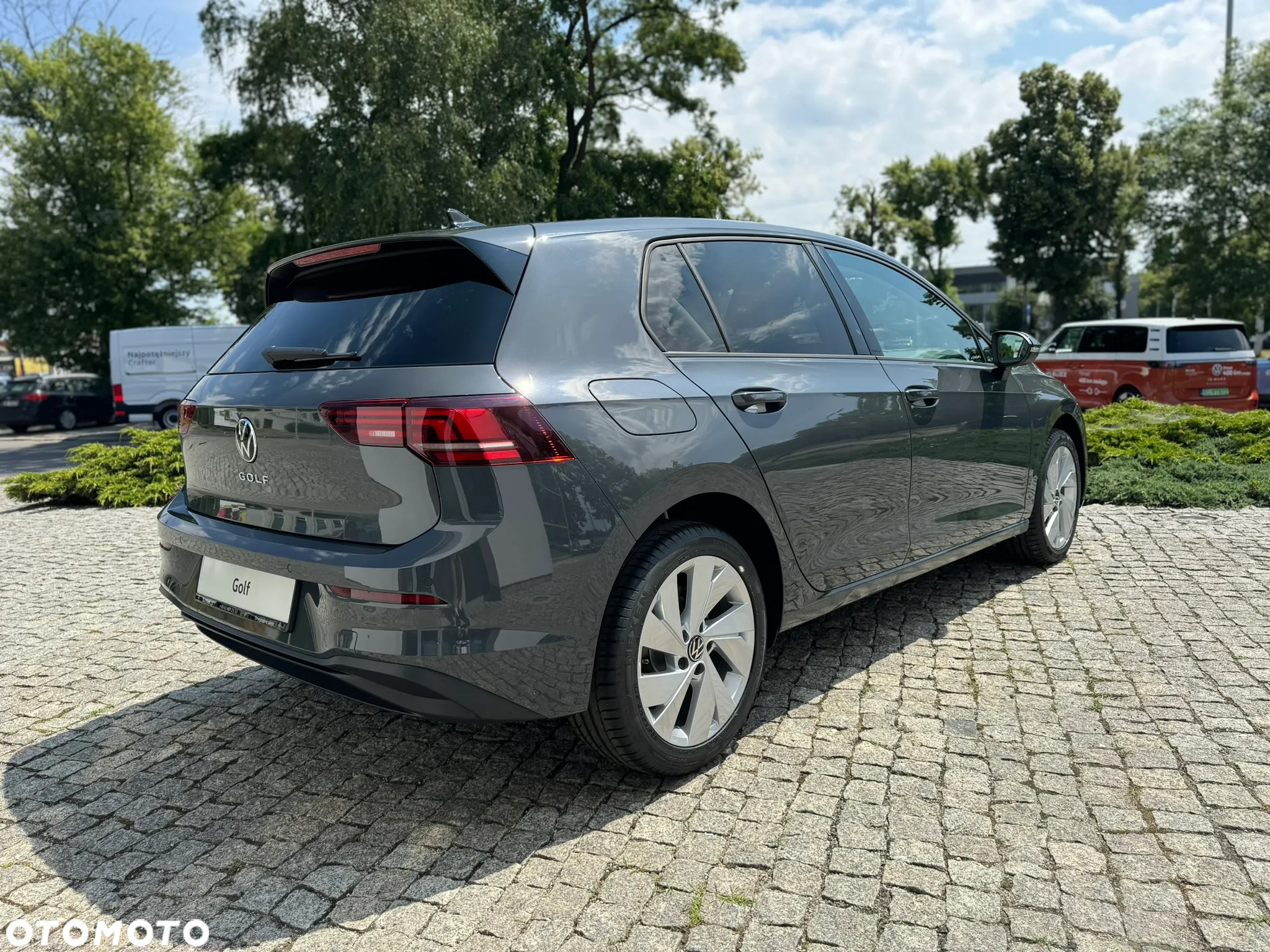 Volkswagen Golf VIII 1.5 TSI Life Plus - 5