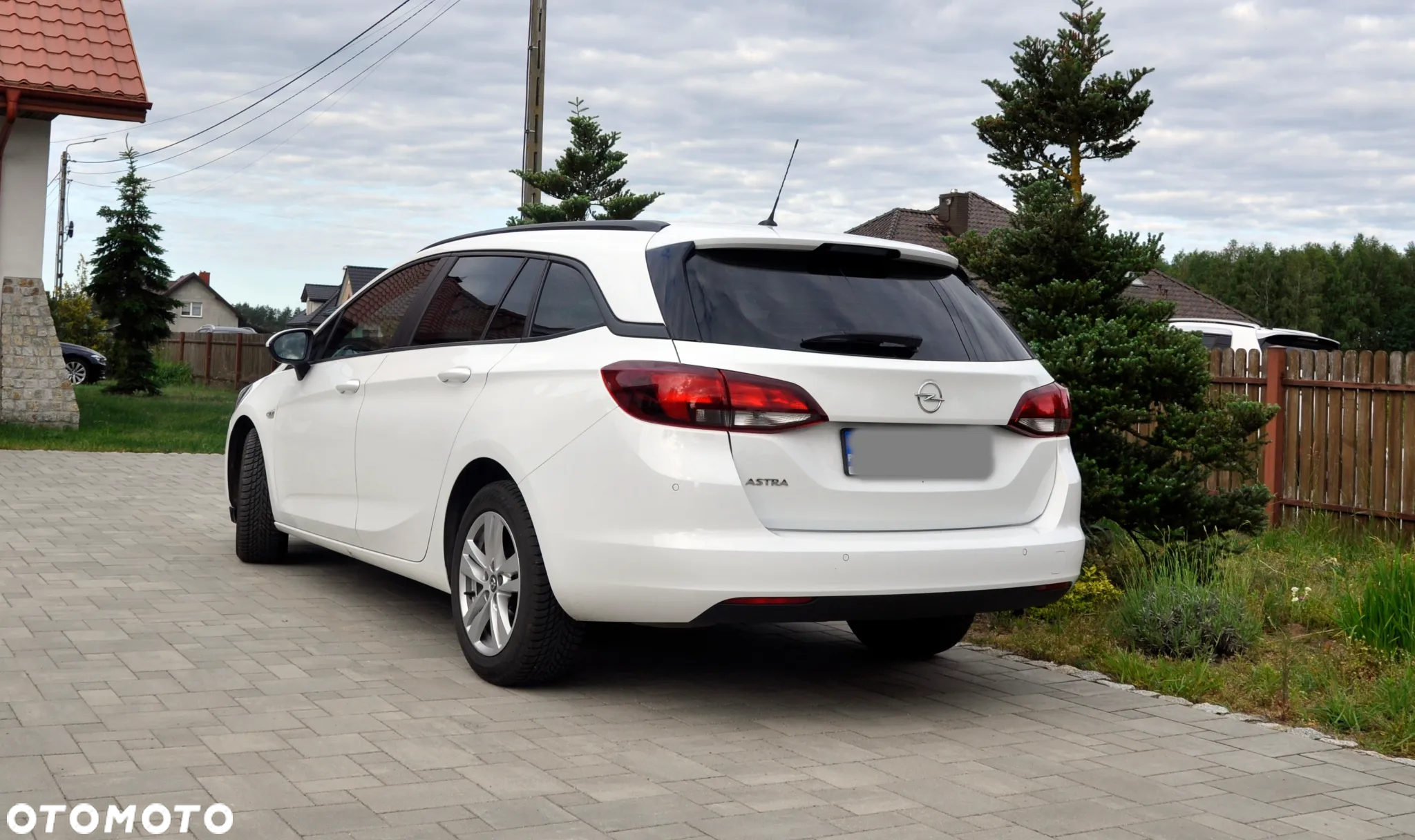 Opel Astra V 1.5 CDTI Edition S&S - 4