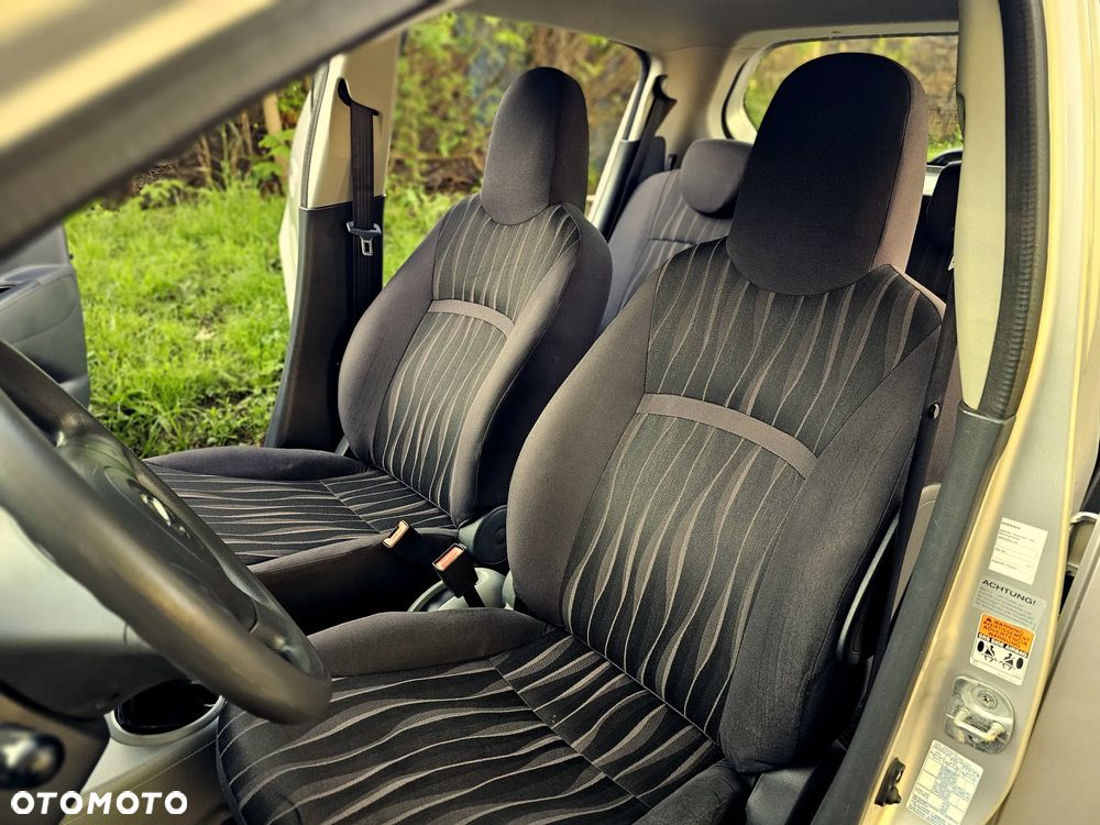 Nissan Pixo 1.0 more - 12