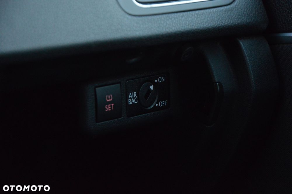 Volkswagen Polo 1.2 TSI BMT Highline - 32