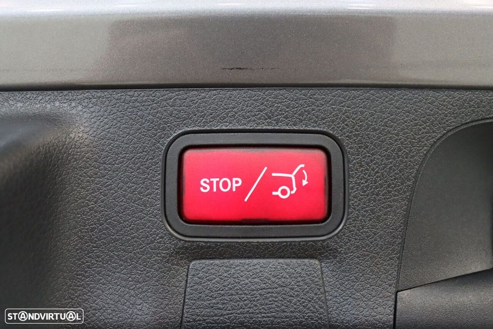 Mercedes-Benz CLA 250 e Shooting Brake Style Plus - 27