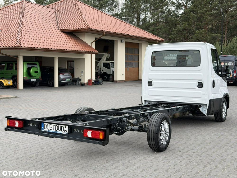 Iveco Daily 35S18 H - 12