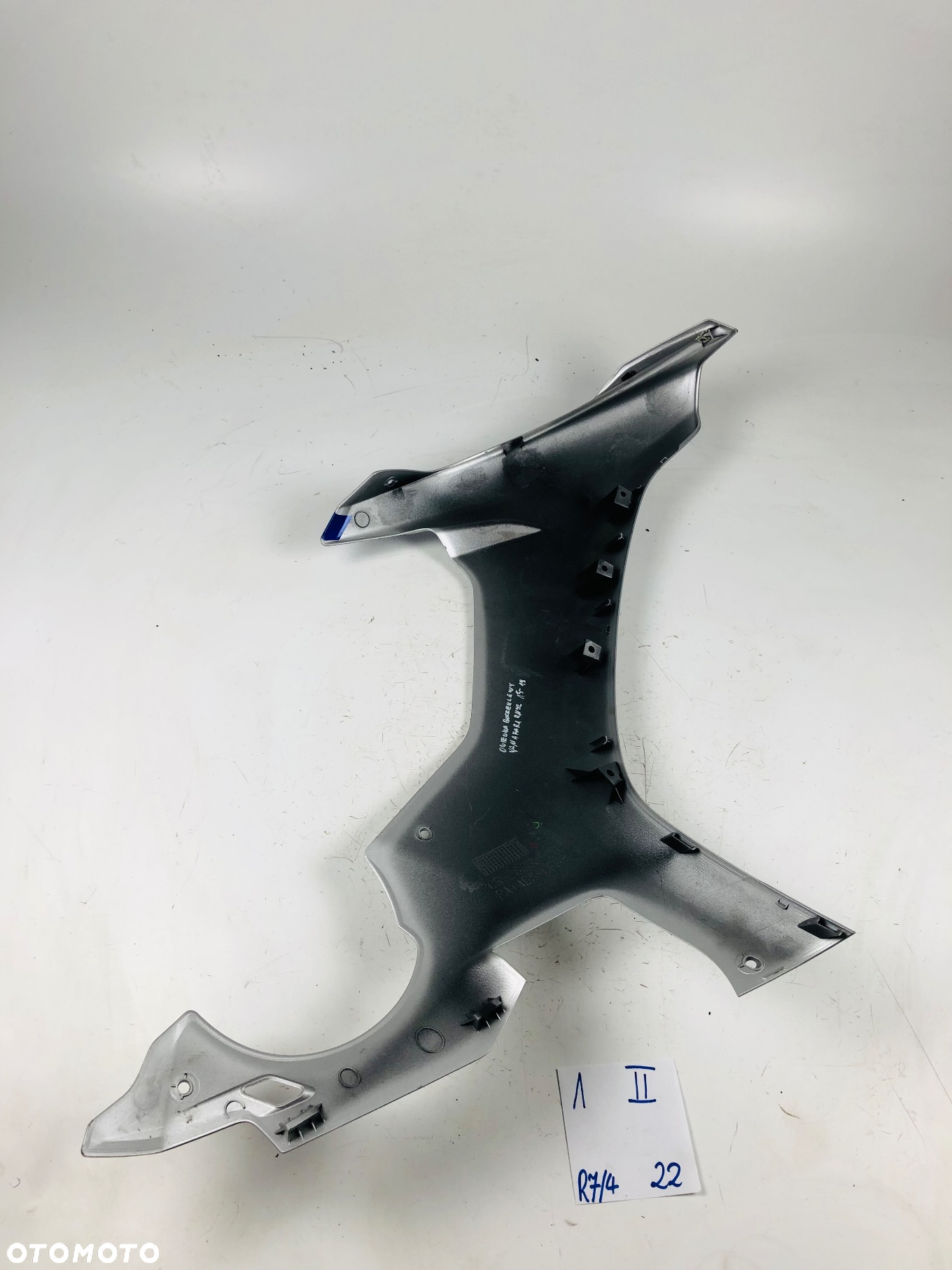 Yamaha R1 RN32 15-18 owiewka lewa boczek lewy - 6