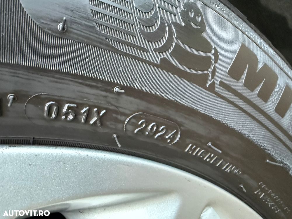 Hyundai Tucson blue 1.7 CRDi 2WD DCT Style - 35