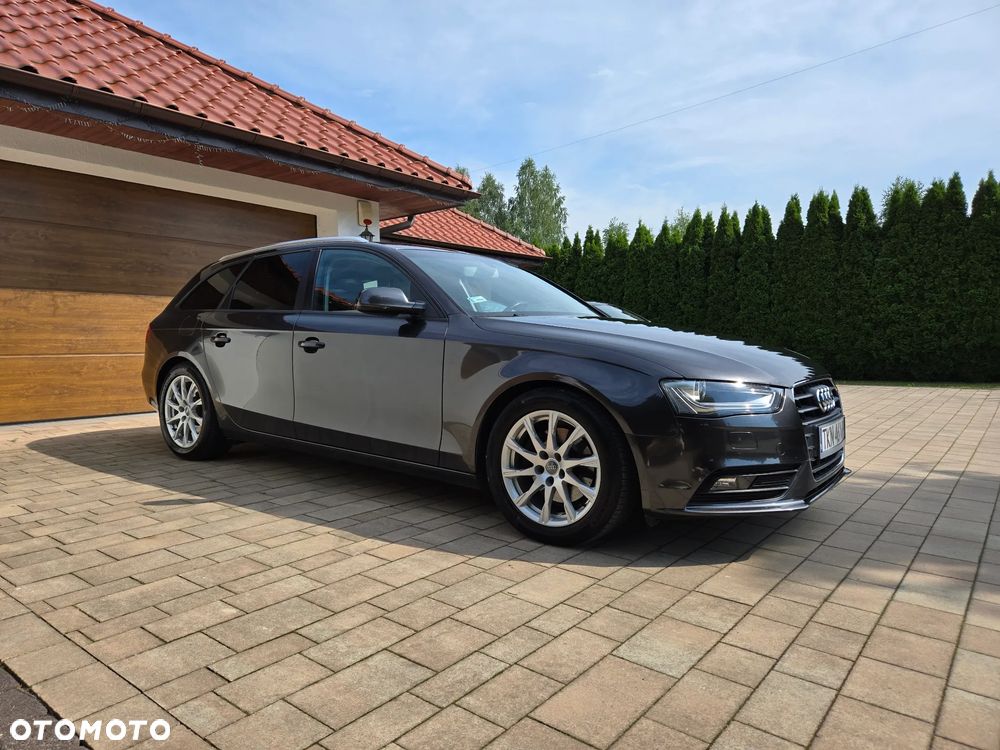 Audi A4 Avant - 2
