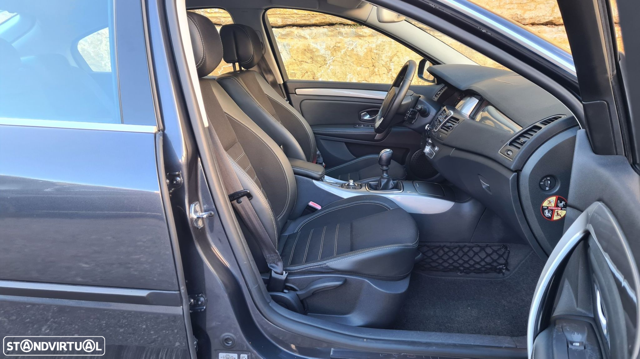 Renault Laguna - 25