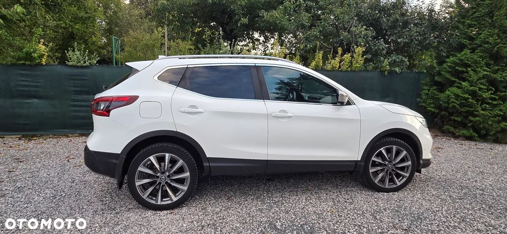 Nissan Qashqai 1.2 DIG-T Tekna+ - 29