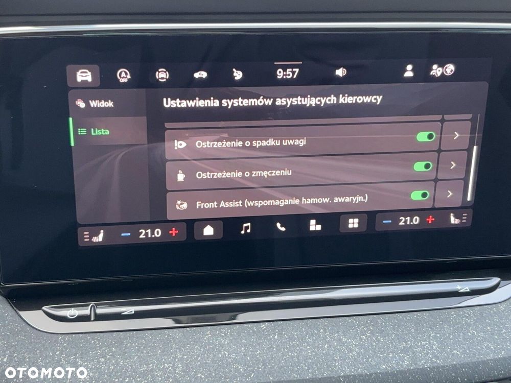 Skoda Octavia 1.5 TSI mHEV Selection DSG - 35