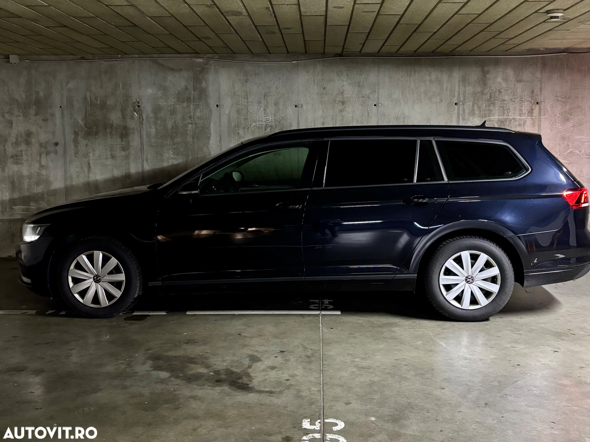 Volkswagen Passat 2.0 TDI SCR DSG - 5