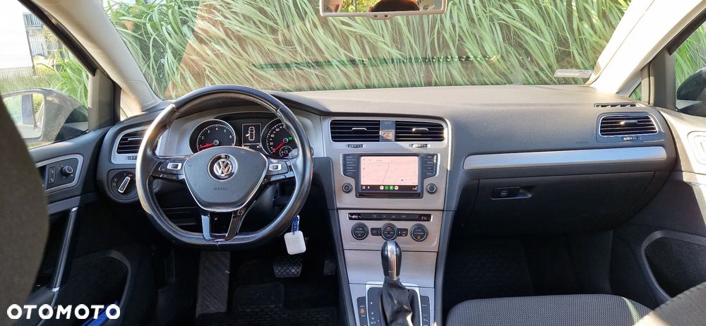 Volkswagen Golf 1.4 TSI BlueMotion Technology DSG Comfortline - 14