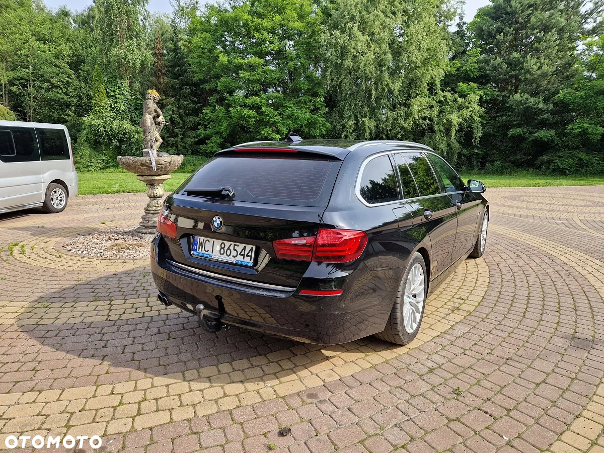 BMW Seria 5 520d xDrive Luxury Line - 10
