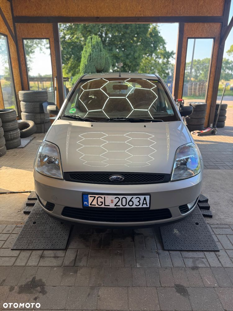 Ford Fiesta 1.4 Viva X - 3