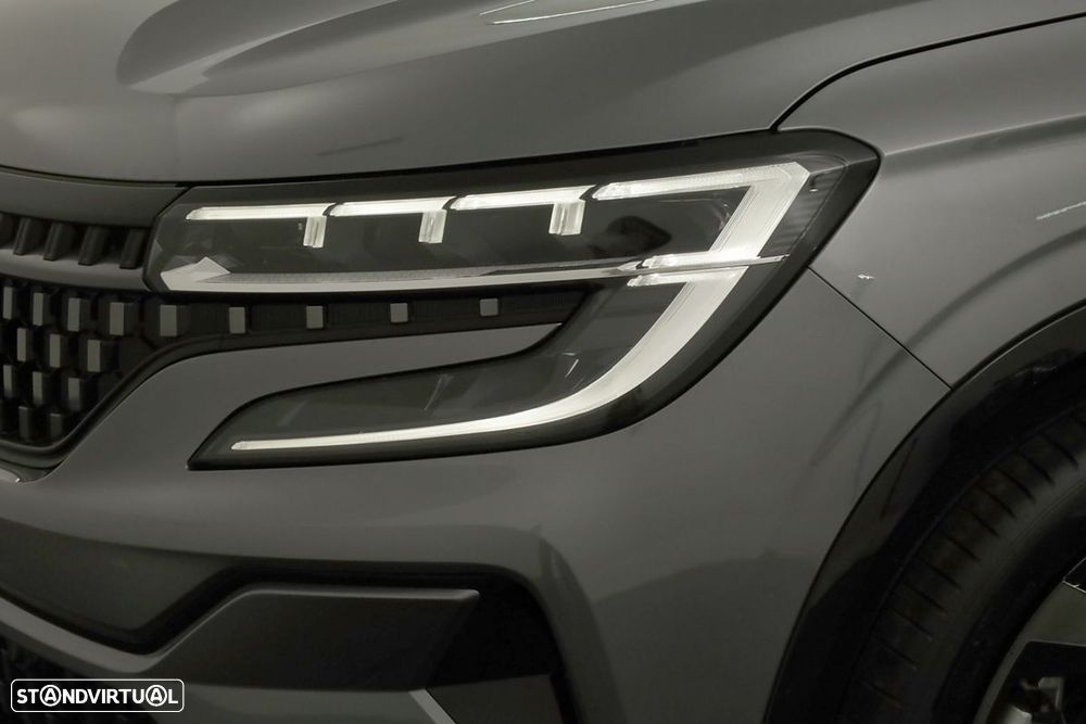 Renault Austral 1.2 E-Tech Techno Espirit - 6